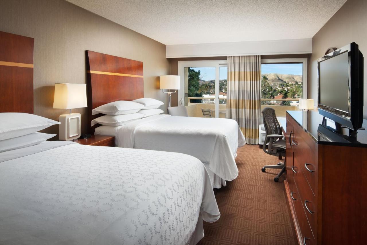 Sheraton Agoura Hills Hotel Экстерьер фото